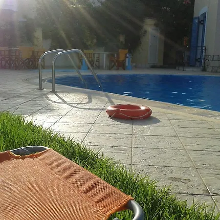 Lefkada 3*